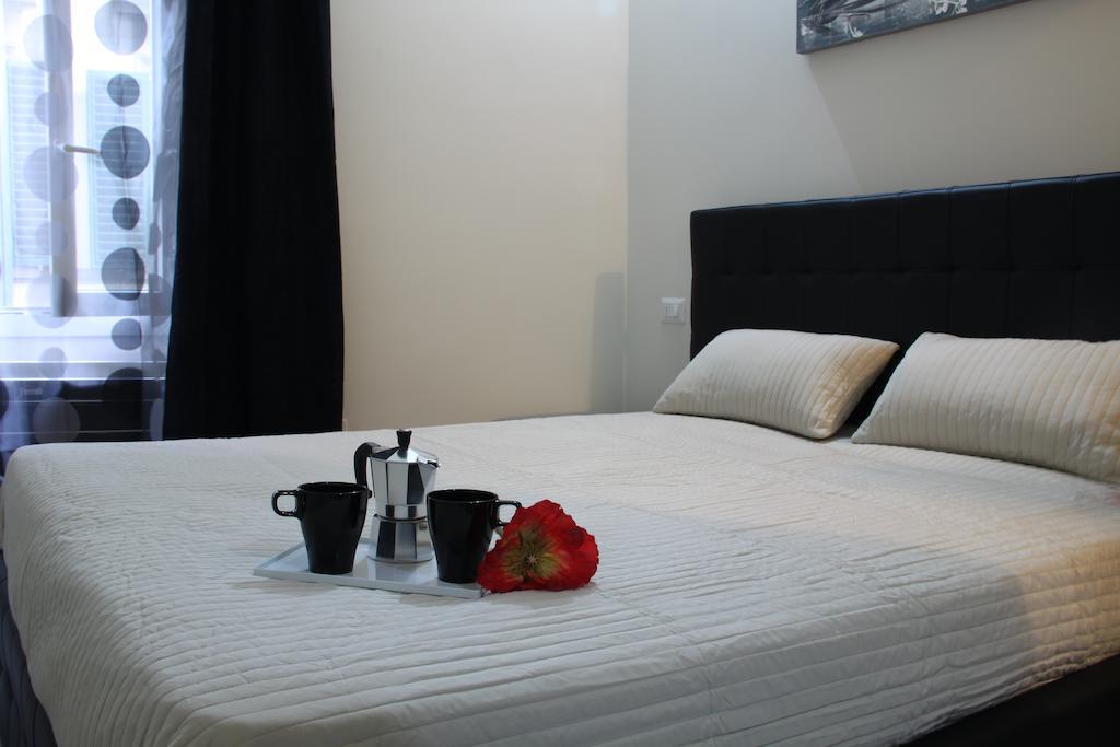 Sant'Antonino Apartment Florens Rum bild