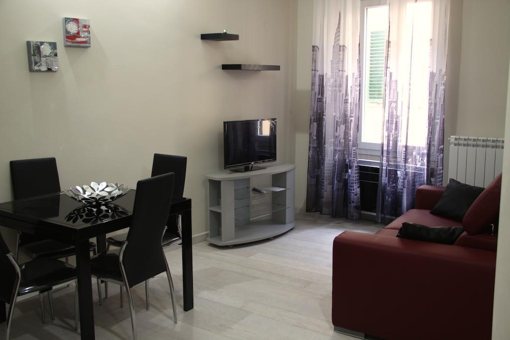 Sant'Antonino Apartment Florens Rum bild